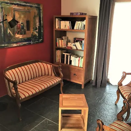 Bed & Breakfast Les Hirondelles, Chambres D'hotes Evrehailles