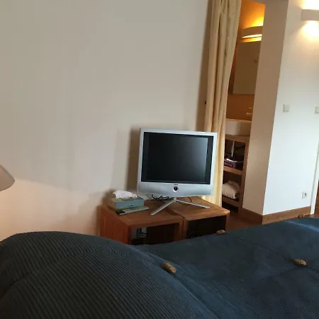 Les Hirondelles, Chambres D'hotes Bed & Breakfast
